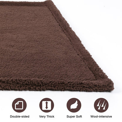 Plush pet blanket soft cozy blanket for dogs and cats